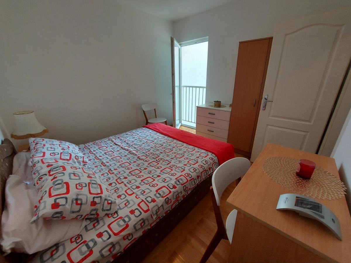 One Bedroom Apartment Ljilja Свети Стефан Екстериор снимка
